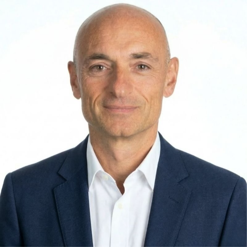 Árpád Petri, author
